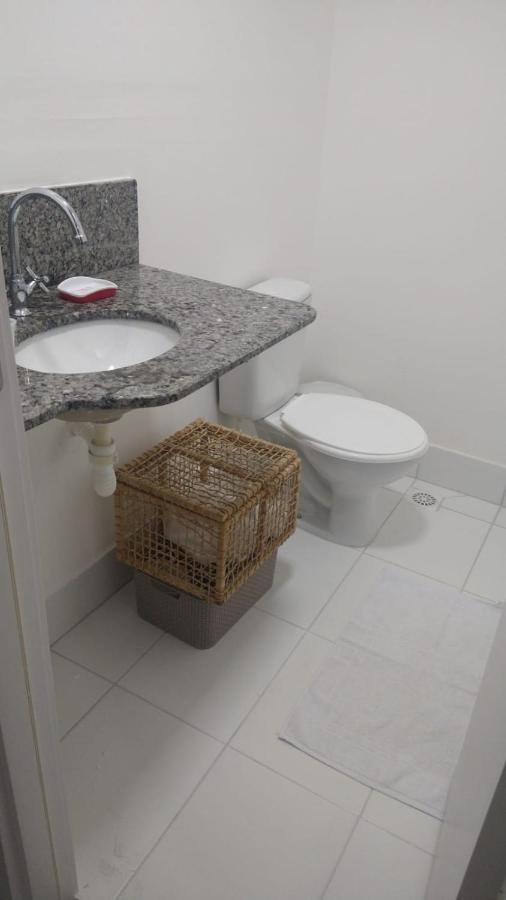 Morada Das Cassias Apartment กวาราปารี ภายนอก รูปภาพ